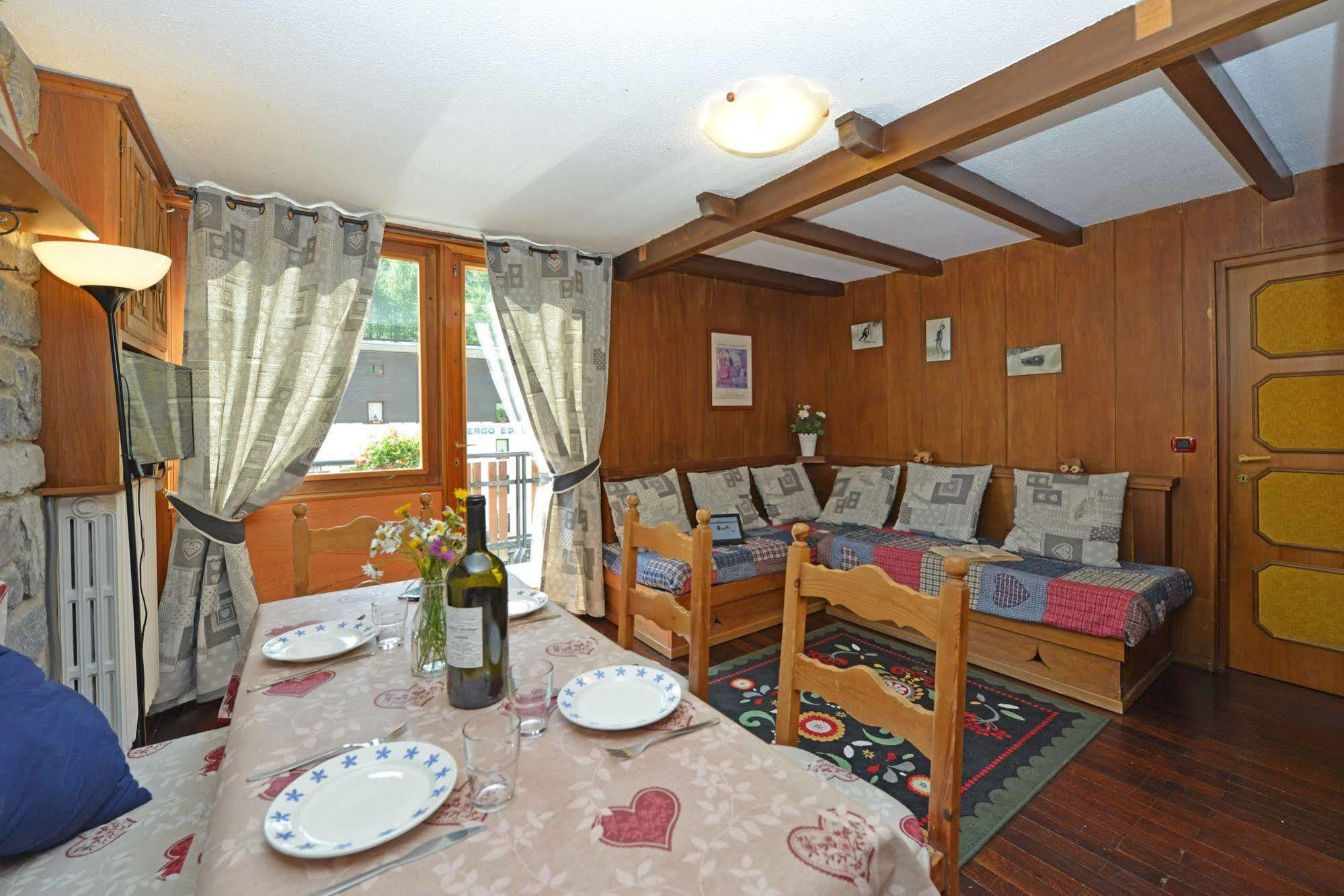 Cervino Valley House Rododendro Breuil-Cervinia Exterior photo